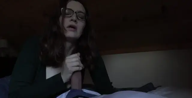 Poster: Manyvids - Bettie Bondage - Mom Found Your Sneaky Phone Pics 4K - 2020-10-23 (2160P)