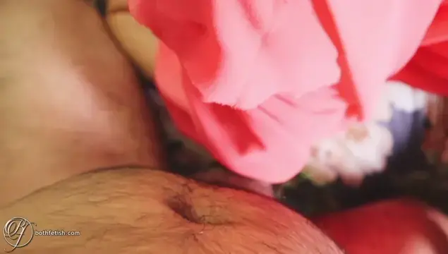 Poster: Pornhub - Sinful Hijab Wife Gets Played With (720P)